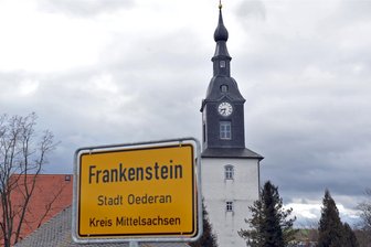 Wenn Steine reden könnten: Für die Kirche Frankenstein ist eine Benefizaktion angelaufen - In Frankenstein wird in die Kirche zum Benefizkonzert eingeladen.