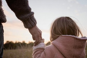 Wenn Therapeuten die Eltern ersetzen müssen: Wohngruppe für Kleinkinder in Lichtenberg braucht Hilfe - Es gibt verschiedene Gründe, warum Kinder aus ihren Familien genommen werden müssen. In der Kleinkindergruppe der Kinderarche Sachsen in Lichtenberg kümmern sich Erzieher um diese Fälle. 