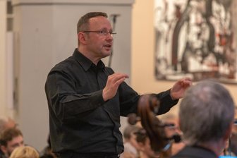 Wer folgt auf Auerbachs Kirchenmusikdirektor Ulrich Meier? - Ulrich Meier gibt sein Amt als Kirchenmusikdirektor ab 1. Mai ab. Doch wer wird ihm folgen?