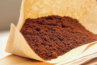 Wer hats erfunden? Na, wir! - Der Kaffeefilter wurde definitiv in Sachsen erfunden: Melitta Benz mopste ihrem Sohn Löschpapier und funktionierte es zum Abtropfmaterial um. Später entstand die konische Form.