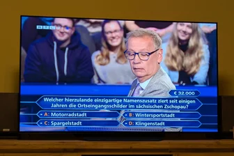 „Wer wird Millionär?“: Bei 32.000-Euro-Frage zu Zschopau wird Kandidat aus Bonn unsicher - So gesehen im TV: Günther Jauch stellte bei „Wer wird Millionär“ eine Frage zu Zschopau.