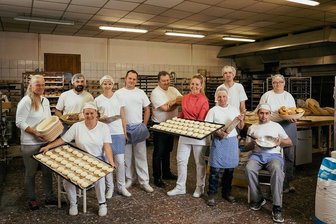 Werdaer Bäckerei setzt auf Mitarbeiter mit Handicap - Die Goldbrötchen-Bäckerei Jahnsmüller in Werda hat am gestrigen Freitag den Inklusionspreis erhalten.
