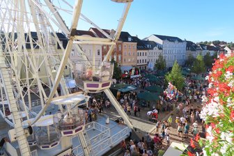 Werdau: An zwei Sonntagen im Jahr können Innenstadt-Geschäfte öffnen - Zum Volksfestwochenende im September dürfen sonntags die Innenstadt-Läden öffnen.