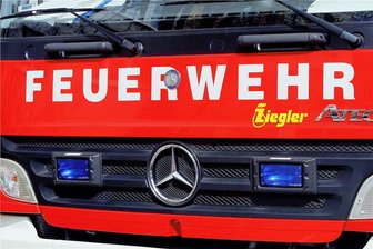 Werdau: Deospray löst Feueralarm aus - Die Werdauer Ortsfeuerwehren rückten am Donnerstagnachmittag in die Untere Holzstraße aus.