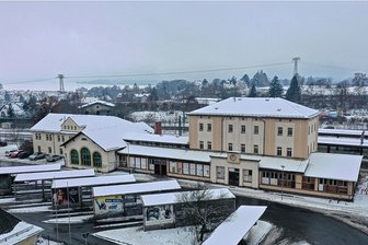 Werdau: Dieser Bahnhof verschwindet bald komplett - Seine Tage sind gezählt: Im April verschwindet der Werdauer Bahnhof und damit ein Stück Stadtgeschichte. Ein moderner Haltepunkt ersetzt ihn.