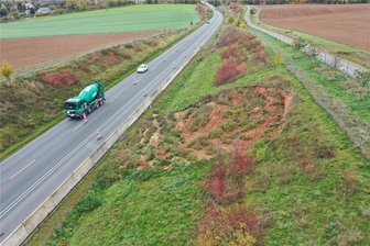 Werdau: Firma bereitet Beseitigung der Böschungsschäden an der Westtrasse vor - Von Tempo 100 auf 50: Mit der Beseitigung der Böschungsschäden an der Westtrasse hören die Tempobeschränkungen auf.