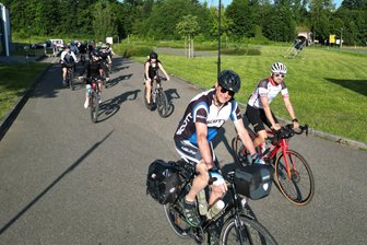 Werdau: Gymnasiasten strampeln zum 20. Mal die rund 650 Kilometer lange Strecke - Beim letzten Training vor der Abreise.