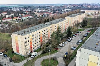 Werdau: Vermieter rührt für Wohnungen auf dem Kranzberg die Werbetrommel - Die GGV will Mietern das Wohnen auf dem Kranzberg schmackhaft machen. Dazu findet in dieser Woche zweimal ein Tag der offenen Tür in dem Wohngebiet statt.