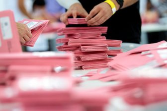 Werdau verschickt Unterlagen zur Briefwahl - In Werdau haben rund 3000 Einwohner Briefwahlunterlagen angefordert.