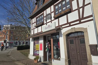 Werdau: Warum Siegrun Wachler ihre Modeboutique dichtmacht - Das Modegeschäft am Werdauer Sternplatz wird in wenigen Monaten geschlossen.