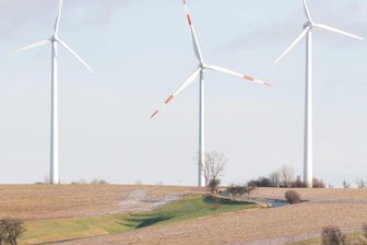 Werdau widerspricht Errichtung weiterer Windräder in Langenhessen - Zu den insgesamt vier Windrädern in Langenhessen sollen noch zwei weitere hinzukommen.