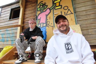 Werdauer Skaterpark: Graffiti-Sprayer kümmern sich um farbenfrohes Äußeres -
