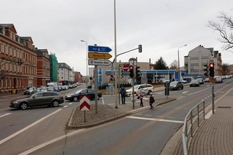 Werdauer Straße ab Freitag wieder befahrbar - Ab Freitagnachmittag führt der Abzweig rechts wieder direkt nach Werdau.