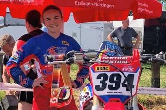 Werdauerin fährt nach langer Pause zurück an die Spitze - Die Motocross-Fahrerin Angelina Paul aus Werdau tritt auch bei der Deutschen Meisterschaft an. In Aichswald fuhr sie auf Platz 12.