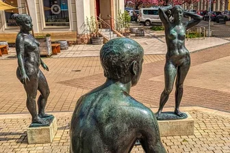 Werk der Woche: "Das Urteil des Paris" von Wilfried Fitzenreiter - "Das Urteil des Paris" von Wilfried Fitzenreiter in Chemnitz.