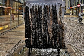 Werk der Woche: Weiches Wasser bricht den Stein - 