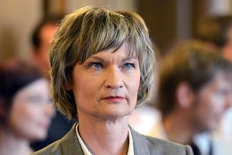 Wetter-Chaos: OB kehrt verspätet aus Russland zurück - Barbara Ludwig (SPD) - Oberbürgermeisterin von Chemnitz