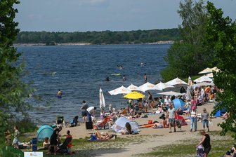 Wetterbilanz: Frühling hat Sachsen mit viel Sonne verwöhnt - Der Frühling hat sich in Sachsen sommerlich verabschiedet. Insgesamt war er deutlich sonniger und wärmer als üblich - aber auch trockener (Symbolbild)