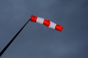 Wetterdienst warnt vor orkanartigen Böen -