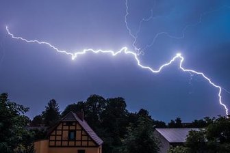 Wetterdienst warnt vor starken Gewittern in Sachsen -