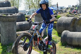 Wettkampfkalender für 2023 steht - Der Thalheimer Scott Sander verfehlte als Vierter das Podium der stark besetzten Tschechischen Meisterschaft nur knapp. Zusammen mit Tom Koldewitz und Max Günther bildet er zudem die Sachsenauswahl. 