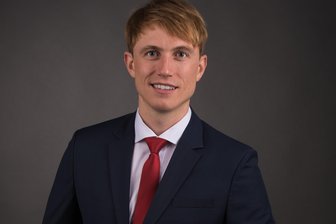 Wichtige Ehrung für Zwickauer Forscher - Professor Tom Schaal ist an der WHZ Dekan der Fakultät Gesundheits- und Pflegewissenschaften.