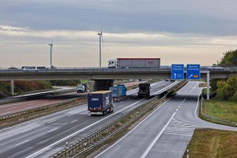 Wichtige VW-Zufahrt: A 4-Abfahrt Meerane eineinhalb Wochen lang voll gesperrt - Am Meeraner Autobahn-B93-Kreuz wird ab Montag gebaut.