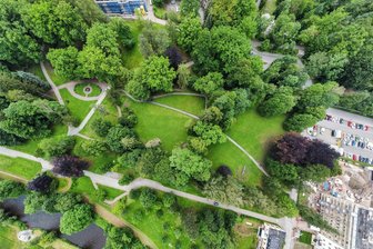Wie der Baumwollpark in Flöha attraktiver gemacht werden soll - Der Baumwollpark wird mit der Entwicklung der Alten Baumwolle zum grünen Teil des neuen Flöhaer Stadtzentrums. Jetzt gibt es konkrete Pläne für eine Aufwertung und Neugestaltung.