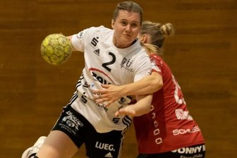 Wie der BSV die lange Pause in der Bundesliga nutzen will - Chantal Wick (links) und der BSV hatten im letzten Spiel vor der WM-Pause bei Spitzenreiter Bietigheim einen schweren Stand. 
