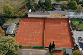 Wie der totgesagte Zwickauer Tennisverein sein drohendes Aus abwendete - Auf den sechs Plätzen an der Saarstraße wird auch kommende Saison weiter Tennis gespielt.