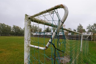 Wie die Amateurfußballer aus Gersdorf das Großprojekt Platzsanierung stemmen wollen - Sanierungsbedürftig: Die Fußballer aus Gersdorf wollen ihren Platz auf Vordermann bringen.