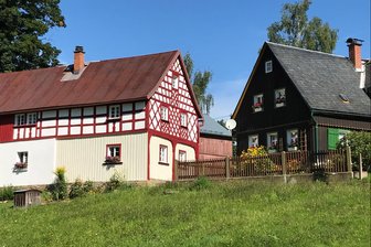 „Wie die Hoffnung auf einen Gewinn bei 6 aus 49“: Was bringen drastische Grundsteuer-Erhöhungen in Bad Brambach? - Auch das idyllische Raun gehört zu Bad Brambach. Steigt in der Gemeinde die Grundsteuer?