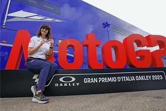Wie die „Lungscher Liebe" die Welt erobert - Judith Pieper-Köhler hat den Sticker auch in Mugello angebracht.
