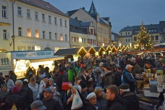 Wie die Weihnachtsmärkte dieses Jahr laufen könnten - So ausgelassen wie vor Corona soll am dritten Adventswochenende in Burgstädt gefeiert werden. Ob es möglich ist? 