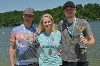 Wie ein Plauener seine Familie mit dem Triathlon-Virus infizierte: „Zuschauen ist nicht, wir machen mit!“ - Sind in Familie sportlich unterwegs – zuletzt beim Koberbachtal Triathlon. Von links Thomas Dressel, Heike Dressel-Putz und Philipp Dressel-Putz.