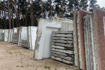 Wie eine Forscherin aus alten Plattenbauten neue Häuser baut - Fast sechs Tonnen wiegen einige der Betonteile.