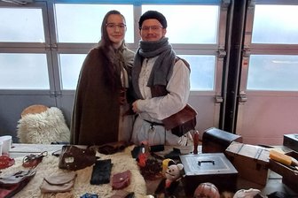 Wie es ein kleines Dorf in Westsachsen schafft, an einem Tag seine Bürgerschaft zu verdoppeln - Mathias Knobling aus Altenburg war mit Freundin Franziska Hertzsch zum ersten Mal in Lauterbach dabei.