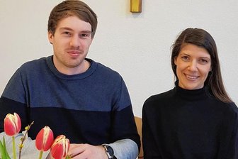Wie läuft die Konfirmation heute im Vogtland? - Tragen im Kirchenbezirk Verantwortung: Jugendpfarrer Samuel Friebis und Bezirkskatechetin Ulrike Pentzold.