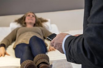 Wie Sie sich bequem betten - Zusätzlichen Komfort bieten verstellbare Elemente.