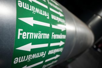 Wie sollen die Rochlitzer künftig heizen? - Welche Rolle die Fernwärmeversorgung (hier ein Symbolbild) in Rochlitz in der Zukunft spielt, dürfte ein Thema der Info-Veranstaltung am Donnerstagabend sein.