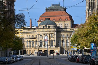 Wie viel Arie braucht Chemnitz? - Mal ganz anders gedacht – wie viele Opern braucht ein Land?