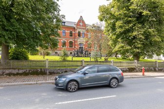 Wie Vogtländer das Schulfest in ihrem Ort unterstützen - Der Grundschule in Grünbach kamen Spenden zu Gute.