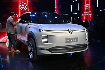 Wie Volkswagen in China wieder auf die Überholspur wechseln will - Volkswagen präsentiert auf der Automesse in Shanghai den ID.Era, ein seriennahes Konzeptfahrzeug für den chinesischen Markt.