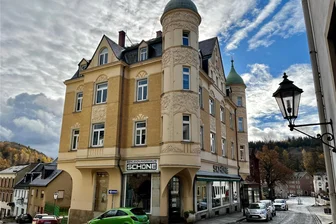 Wie weiter mit dem Bekleidungshaus Schöne in Schwarzenberg? - Das Bekleidungshaus Schöne in Schwarzenberg.