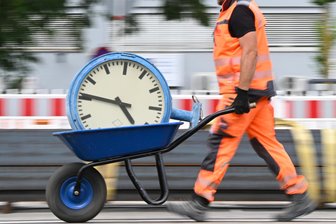 Wie wir wirklich mehr Wohlstand schaffen - Einfach mehr arbeiten, und dann wird alles gut?