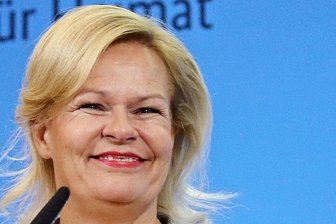 Wieder Nein zum Vorratsdatenspeichern - Nancy Faeser - Bundesinnenministerin