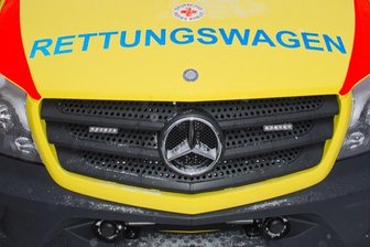 Wieder Schlägerei im Stadthallenpark - Drei Verletzte -