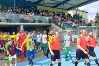 Wiedersehen mit Stars von früher: Germanias Aufstiegshelden treffen auf Bundesliga-Auswahl Ost - Die Bundesliga-Auswahl Ost gastierte bereits im Mai 2024 im Mittweidaer Stadion und gewann gegen einen mittelsächsische Auswahl 9:1.