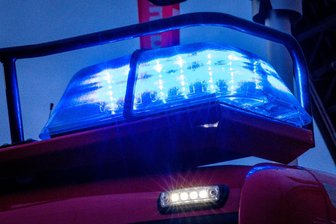 Wiese brennt in der Nacht zu Karsamstag im Chrieschwitzer Hang in Plauen - Die Feuerwehr musste in der Nacht zu Karsamstag ausrücken.
