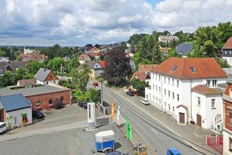 Wilde Raufereien nach Saufgelage im "Löwen" - Ansichtskarte von 1902.